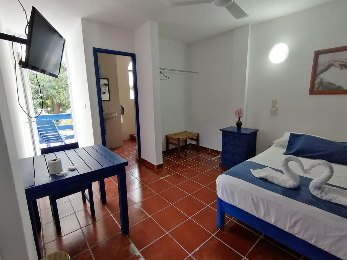 Hotel & Hostal Mayflower Puerto Escondido  Exterior foto